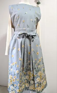 エプロンワンピース　 ハンドメイド