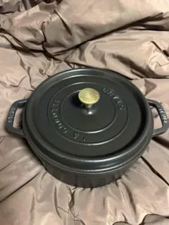 ★STAUB ストウブ ラ・ココット ラウンド 24cm ブラックマット/無水鍋 ☆STAUB ストウブ ラ・ココット ラウンド 24cm ブラックマット/無水鍋