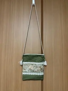 Item thumbnail for item 9c0b3f03-1ad9-425f-a582-a099fa289081