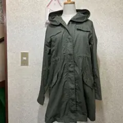 オリーブグリーン ミリタリージャケット フード付き