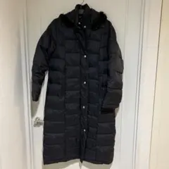 黒ロングダウンコート