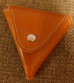 革のコインケース　キャメル色