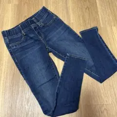 Item thumbnail for item 7aa18289-b8fa-4ff8-a75c-02ad817b47db