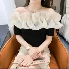 SHEIN フリルオフショルトップス　オーガンジー オフショルダー トップス