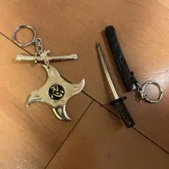 ソウルイーター ブラックスター デスサイズ 手裏剣 武器 キーホルダー