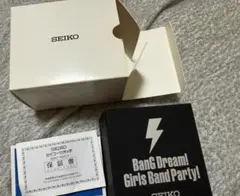 ハローキティ35周年記念 純金1g名刺カード ラッキーナンバー77