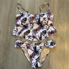 ボタニカル　セパレート水着