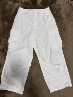 【GU】スーパーワイドカーゴパンツ M