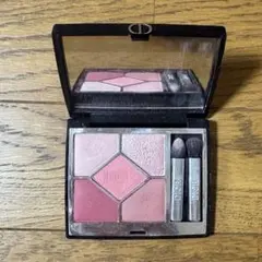 Dior ディオールショウ サンク クルール 823 ローザ ムタビリス