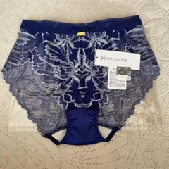 Item thumbnail for item 436e274b-6a41-4a32-8ad7-de29a011b54e