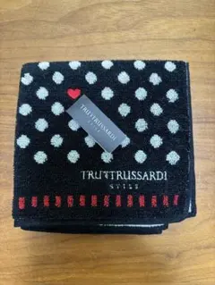 TRUSSARDI ドット柄 タオルハンカチ