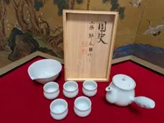 人間国宝 井上萬二窯 白磁笹彫文急須 共箱 煎茶道具 - メルカリ