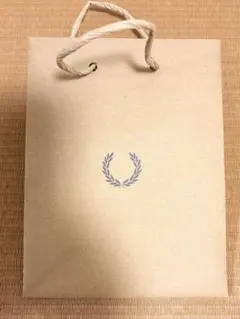 フレッドペリー　ショップバッグ（紙製）のサムネイル