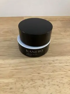KANEBO クリーム イン デイ SPF20