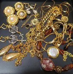 アクセサリー　まとめ売り　イヤリング　ネックレス