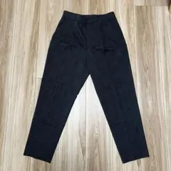 EZYタックアンクルパンツ　ユニクロ