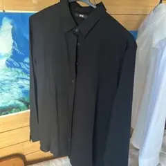 UNIQLO ブラック 長袖シャツ　新品未使用