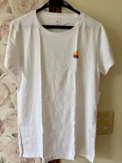 新品　タグ付き　Apple カラフルロゴ Tシャツ 半袖のサムネイル