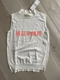 新品未使用　GU ハイネックセーター　ノースリーブ