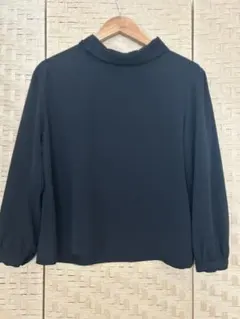 Te chichi テチチ　長袖ブラウス　Mサイズ ブラックのサムネイル