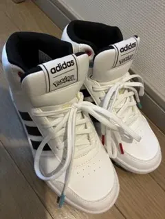 adidas ポケモンスニーカー 22cm