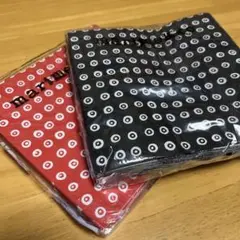 【廃盤／レア】marimekko KARAKOLA black +redのサムネイル