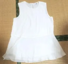 UNIQLO ノースリーブ トップス Sサイズのサムネイル