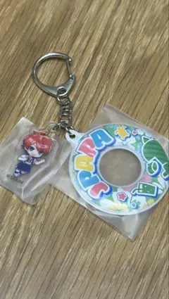 カラフルピーチ じゃぱぱ うきわキーホルダー エニマイくじ - メルカリ