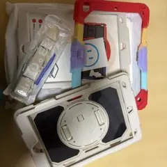 iPad 10.2インチ ケース 耐衝撃 保護フィルム付き ペン収納