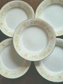 ノリタケの花柄装飾皿 5枚セット 未使用に近い