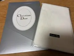 【新品】Christian Dior ロゴ入りハンカチ