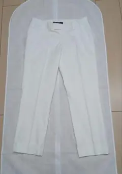 INED ホワイト カジュアルパンツ センタープレスのサムネイル