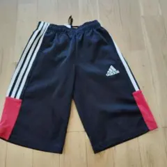 adidas ハーフパンツ 黒　150