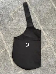 Item thumbnail for item 65f8f445-b5fb-4493-ad7e-38f03ad75a24