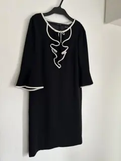 【2回使用】STRAWBERRY-FIELDS ワンピース（黒×Mサイズ）