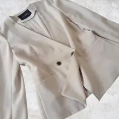 グリーンレーベルリラクシング　ライトグレー　ダブルブレスト　ノーカラージャケット