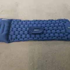 Item thumbnail for item 049baae5-0f49-4668-b195-69042d575b6f