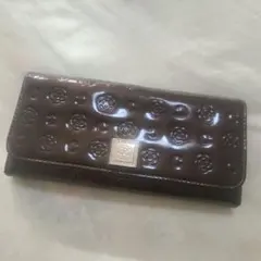 CLATHAS 長財布 カメリア エナメル ブラウンのサムネイル