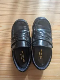 BETTY KIDS フォーマルシューズ 黒20cm 卒業式入学式　男女