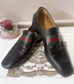 Gucci ♡ ブラックレザー ローファー