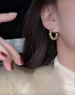 フープピアス