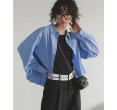 リエディ❤️ショート丈シャツ❤️Mサイズ美品❤️レイヤードのサムネイル
