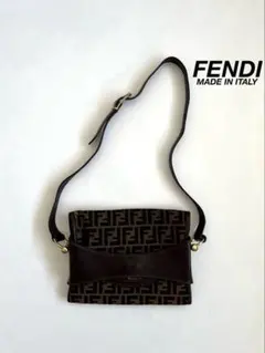 FENDI スマホショルダーバッグ FFロゴ レザー - メルカリ