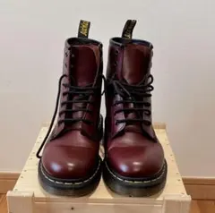 2025年最新】ドクターマーチン チェリーレッドの人気アイテム