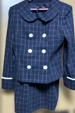 レディーススーツ