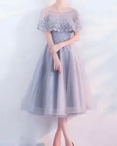 A*a様 値下げ★花刺繍パーティードレス　グレーMサイズ