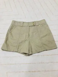 7/11まで出品　ショートパンツ　美品のサムネイル