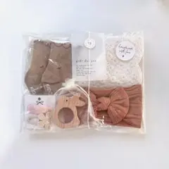 ベビー ギフトセット プレゼント 女の子 出産祝い スタイ ハンドメイド 刺繍