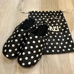 SUBU ドット 水玉 1サイズ24.0-25.0新品未使用未開封 SUBU 水玉 ドット 秋冬 室内用サンダル Size1 24-25 5cm｜Yahoo