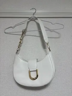 ホワイト ハンドバッグ